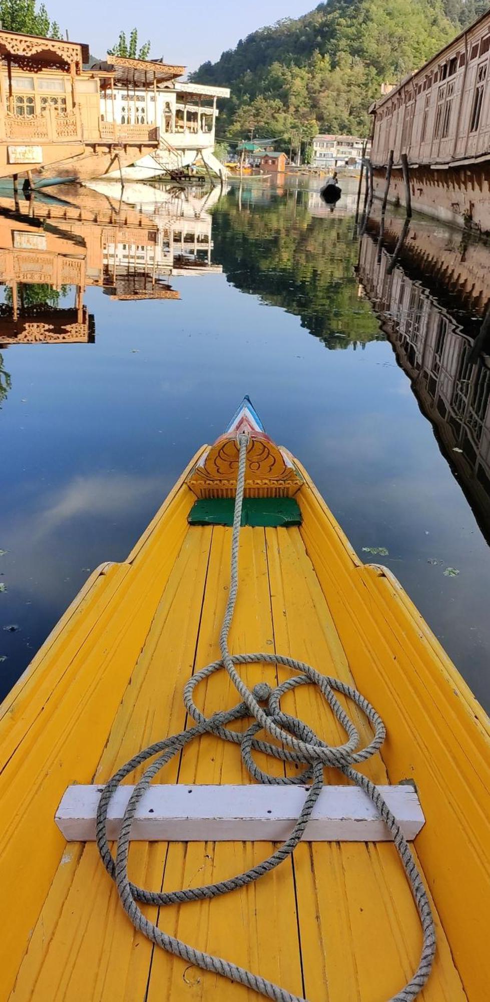 Hotel Heritage Amina Group Of Houseboats Srīnagar Exterior foto